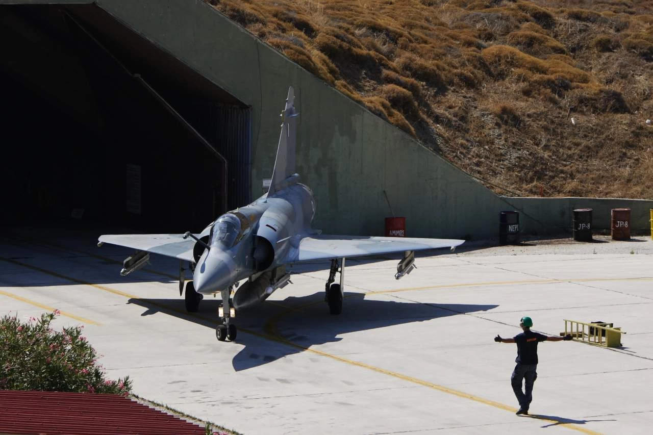 “Πετάχτηκα φίλε για να διώξω κάτι «Μπούφους» – Να το αφήσω για λίγο εδώ;” (φωτό)